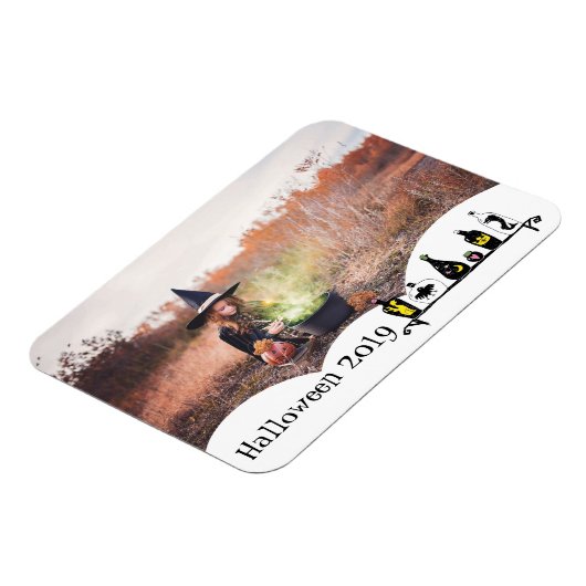 あなたの写真の思い出かわいい魔女ハロウィーンのフレーム マグネット (左側)