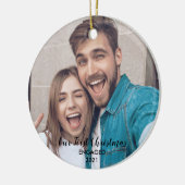 あなたの写真を追加する私たちの初めてのクリスマスMr. & Mrs. Christ セラミックオーナメント (左)
