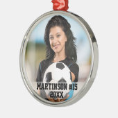あなたの写真カスタムのサッカーまたはあなたのスポーツラウンド メタルオーナメント (左)