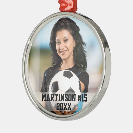 あなたの写真カスタムのサッカーまたはあなたのスポーツラウンド メタルオーナメント (左)
