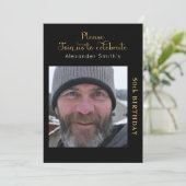 あなたの写真50番目の誕生日ブラック金ゴールド招待状 招待状 (スタンド正面)