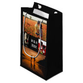 あなたの写真、文字及び色の小さいギフトバッグ スモールペーパーバッグ (正面アングル)