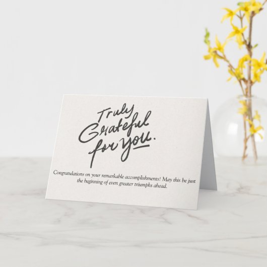 あなたの卓越した成果を称えて カード (黄色い花)