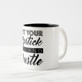 あなたの口紅を置き、コーヒー・マグを強いて下さい ツートーンマグカップ (正面右)