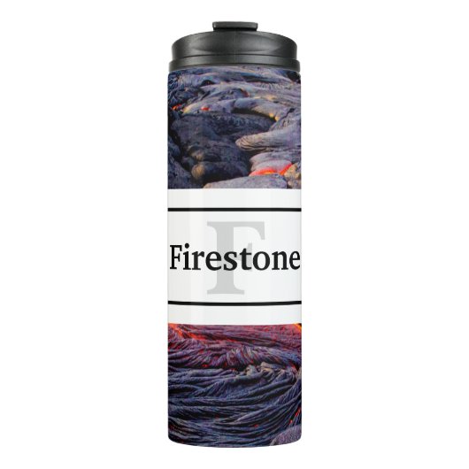 あなたの名前とモノグラムと火山溶岩の流れ タンブラー (正面)