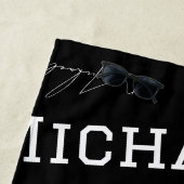 あなたの名前とモノグラムカスタムのパターン黒 ビーチタオル (インサイチュ)