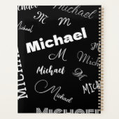 あなたの名前とモノグラムカスタムのパターン黒 プランナー手帳 (裏面)