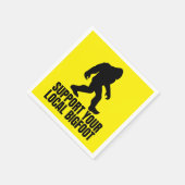 あなたの地元のビッグフットおもしろい恋人をサポート スタンダードカクテルナプキン (角)