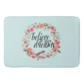 あなたの夢信じの中でシックなミントバードピンクのフローラ バスマット (正面)