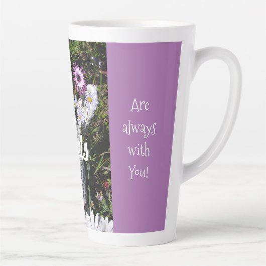 あなたの天使はいつもあなたと一緒にいるフローラエンジェル薄紫 カフェラテマグ (右)