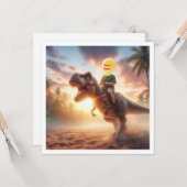 あなたの子供がTレックスに乗って、私の顔をカードに載せて カード (正面/裏面インサイチュ)