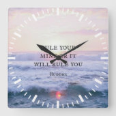 "あなたの心を支配するか、それはあなたを支配する" – 仏 スクエア壁時計 (正面)