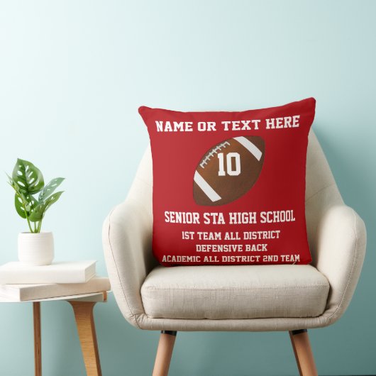 あなたの文字が付いているパーソナライズなフットボール賞の枕 クッション (椅子)