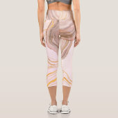 あなたの流れを見つける：女性のためのヨガパンツ&レギンス カプリレギンス (裏面)