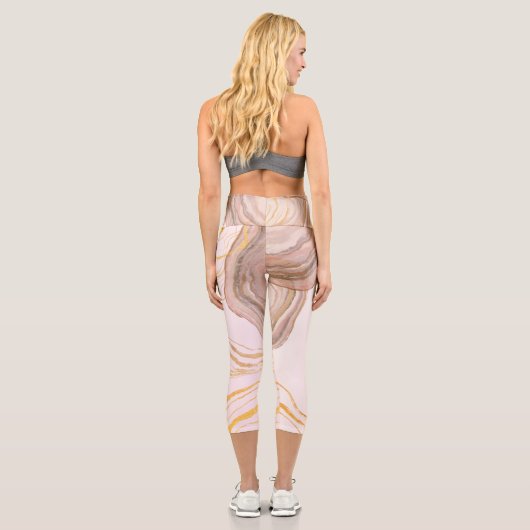 あなたの流れを見つける：女性のためのヨガパンツ&レギンス カプリレギンス (裏面)