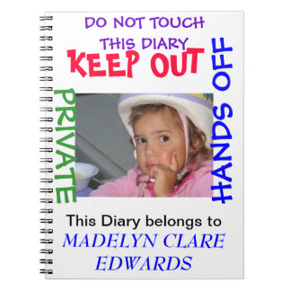 あなたの特別な女の子のためのノート日記をカスタマイズ ノートブック