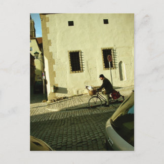 あなたの犬と一緒にスローバイクに乗る ポストカード