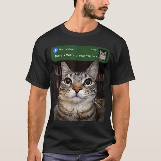 あなたの玄関に動きあり Tシャツ (正面)