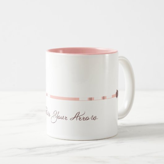 あなたの矢を後を追って下さいどこにでもマグを指す ツートーンマグカップ (正面右)