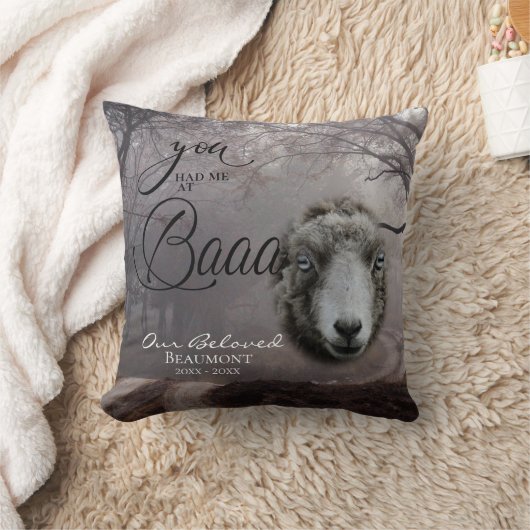 あなたの羊の写真悔やみや弔慰Baaで私を持っていた クッション (ブランケット)