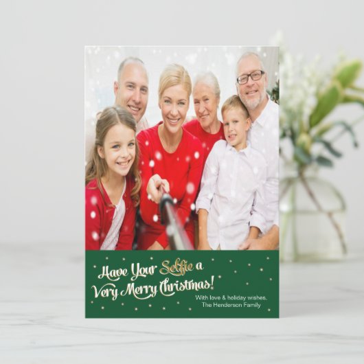 あなたの自撮りがとても楽しいクリスマスカードを緑にする シーズンカード (スタンド正面)