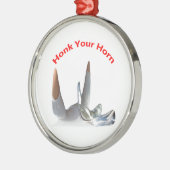 あなたの角 – 銀色の丸い装飾を磨く。 メタルオーナメント (左)