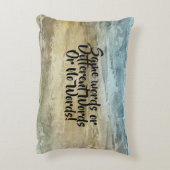 あなたの言葉、私の言葉、ブルーブラウンの文字 アクセントクッション (裏面(縦))