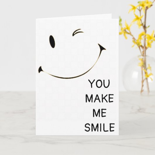 あなたの誕生日があなたの顔に*スマイル*を置くことを願う カード (黄色い花)