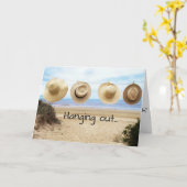 あなたの誕生日がビーチの一日のようになることを願う カード (黄色い花)