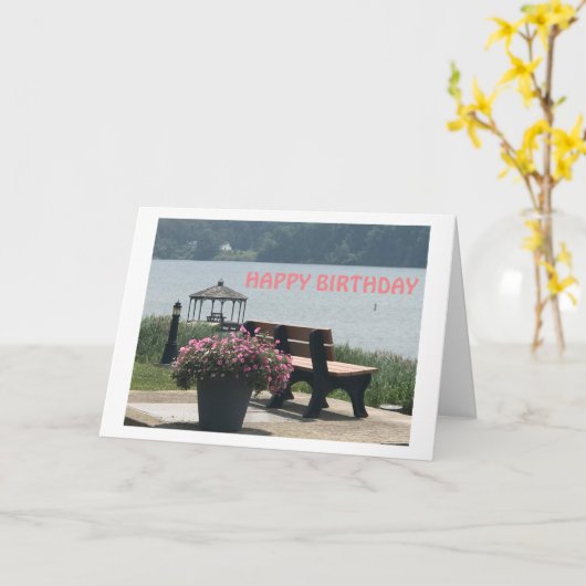 あなたの誕生日が湖での1日のようであれば幸いです カード (黄色い花)