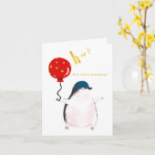 あなたの誕生日です。小さなペンギンです カード (黄色い花)