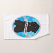 あなたの足を洗う黒いニューファンドランドのドロール ハンドタオル (ハンドタオル)