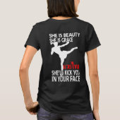 あなたの顔のムエタイの女性のおもしろTシャツを作動させて下さい Tシャツ (裏面)