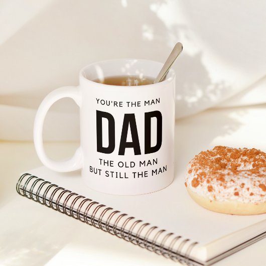 あなたはその男は老人をパパするが、それでも老人を救った コーヒーマグカップ