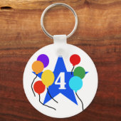 あなたはのスター4th誕生日Tシャツとギフト キーホルダー (正面)