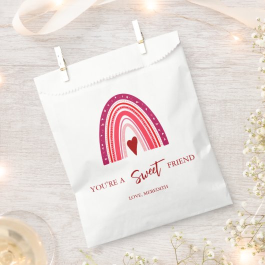 あなたはの愛らしい友人バレンタインデインボー フェイバーバッグ (クリップ留めされた状態)