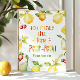 あなたはパーティーの洋ナシに近いフルーツの誕生日を作る ポスター