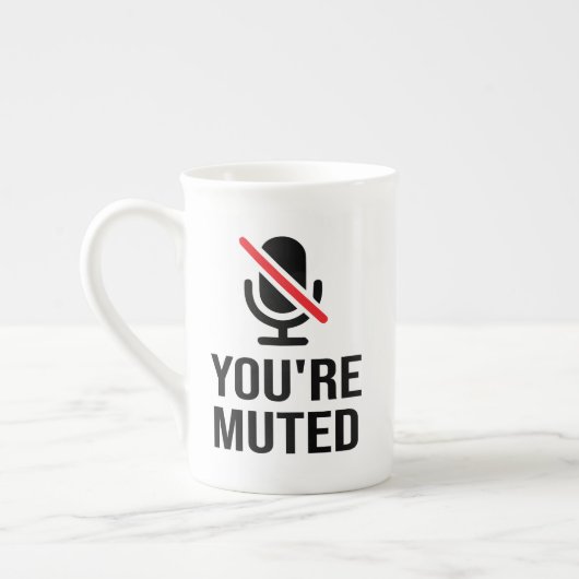 あなたはミュート、あなたはミュート ボーンチャイナマグカップ (左)