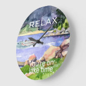 あなたはリラックスの湖の時間の水の色のボート ラージ壁時計 (傾斜)