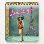 あなたは力を与えるヴィンテージの女ポップ・アートのの芸術 マウスパッド (正面)