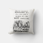 あなたは完全に狂う-不思議の国のアリス クッション (正面)