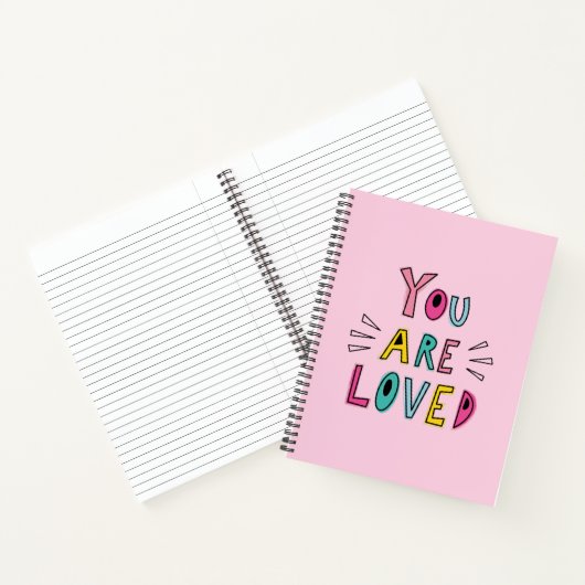 あなたは愛されているピンクの肯定引用文 ノートブック (内部)
