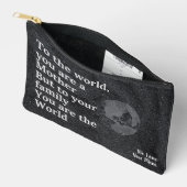 あなたは我々の世界の母 アクセサリーポーチ (見開き)