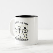 あなたは死んでいてもクリスマスの季節 ツートーンマグカップ (正面左)