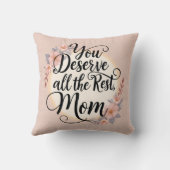 "あなたは残りの全てに値する、ママ"落ち着くスパ – インスピオ クッション (裏面)