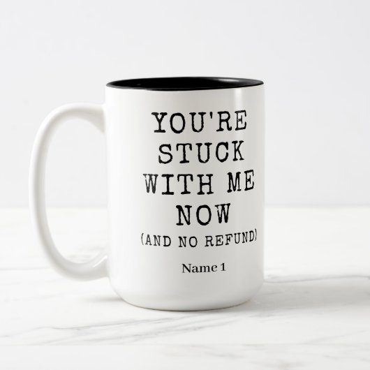 あなたは私と今のスタックと返金愛おもしろいなし ツートーンマグカップ (左)