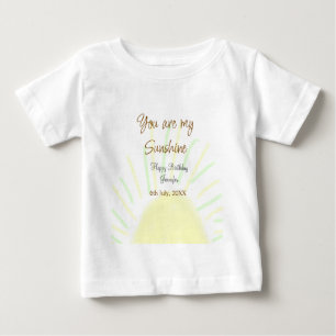 あなたは私のサンシャインイエローパステルの誕生日の追加nam ベビーTシャツ