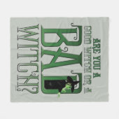 あなたは良い魔女か悪い魔女か? フリースブランケット (正面(横))