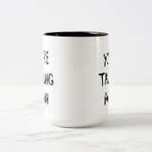 「あなたは話し合う」（朝のコーヒー前） ツートーンマグカップ (中央)