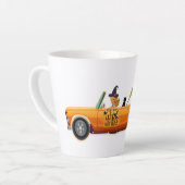 あなたは魔女を悪い事のように言う カフェラテマグ (左アングル)